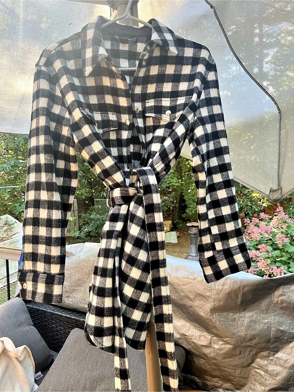 & Other Stories & Checkered Wool Belted Coat in Black & White Size Small Like